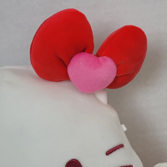 Squishmallows Hello Kitty Angel Valentine's 2025 Pink Red Hearts Plush Toy 8 in - Picture 4 of 15